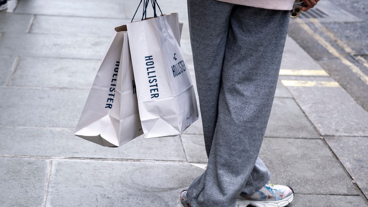 15 Best Teen Clothing Brands, According to Teens Themselves