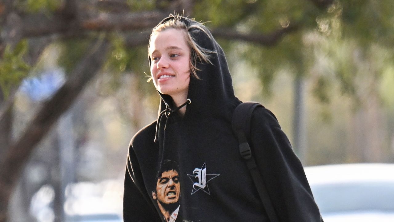 Shiloh Jolie estreia um dos piercings faciais mais polêmicos dos anos 2000