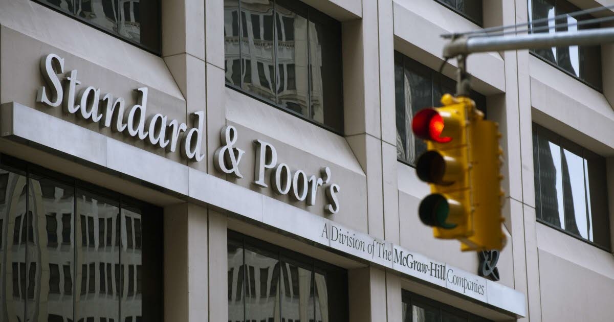 Gospodarka. S&P podtrzymuje rating Francji i negatywną perspektywę