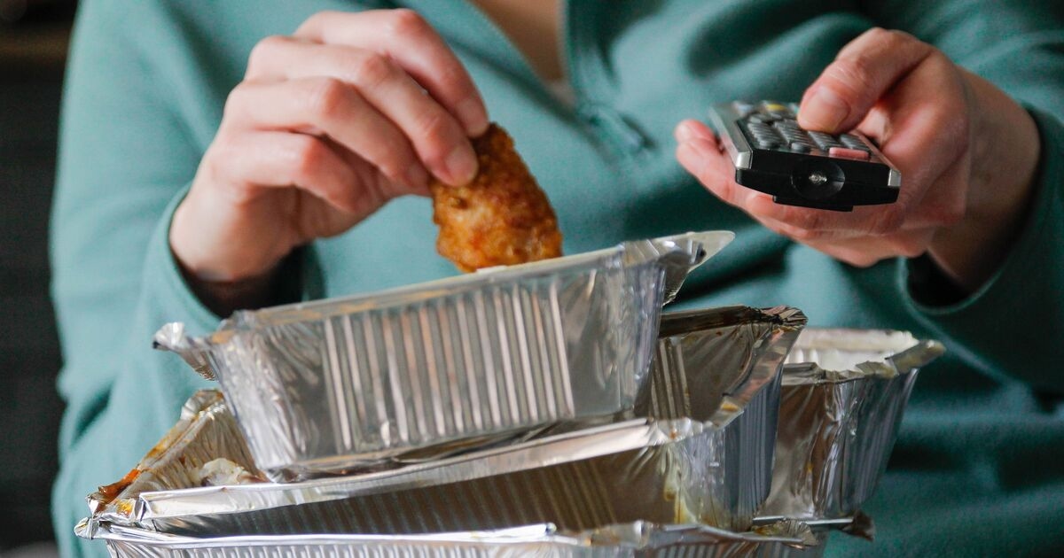 Allarme alimenti ultra-processati: scoperto un nuovo collegamento con il cancro ai polmoni