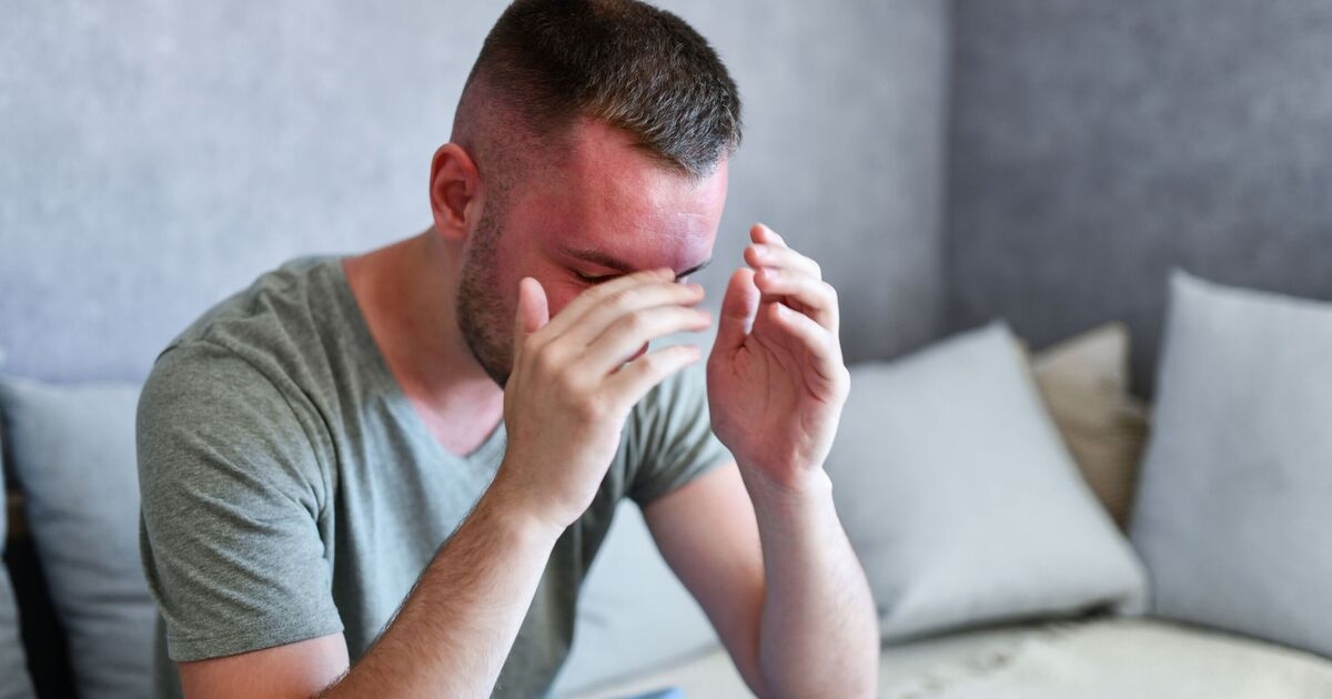 El NHS advierte: "Llame al 999" si detecta esta señal de alerta de calor en la piel.