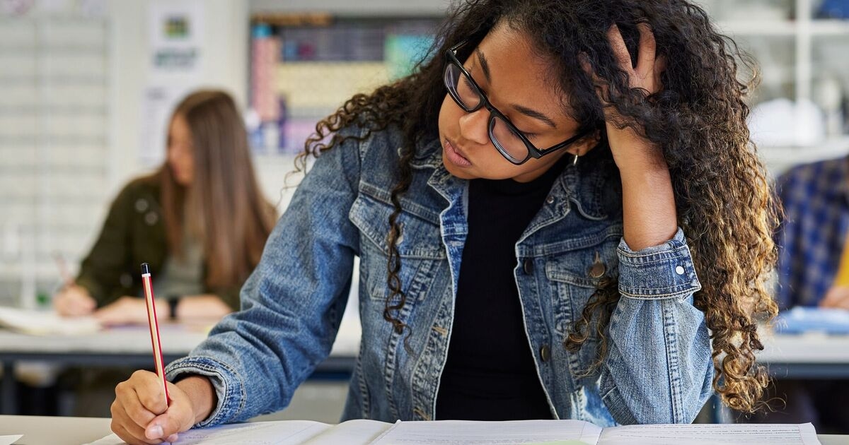 'I'm a professor and this simple trick will help you read and retain information better'
