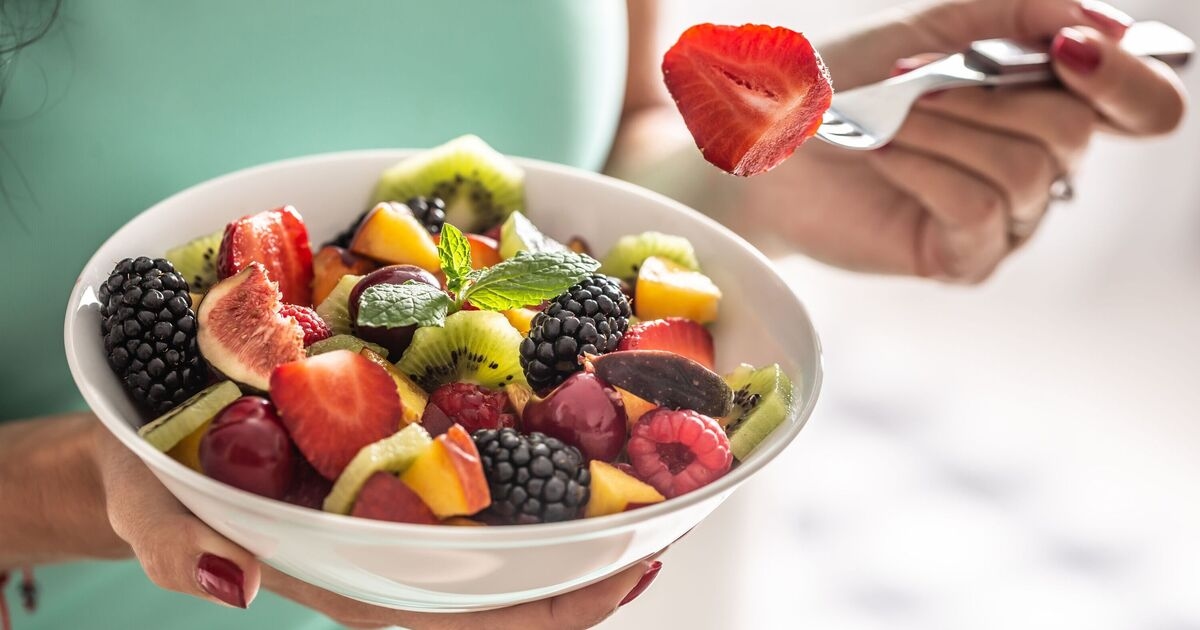 Brits urged to eat 32p fruit next month for one health concern