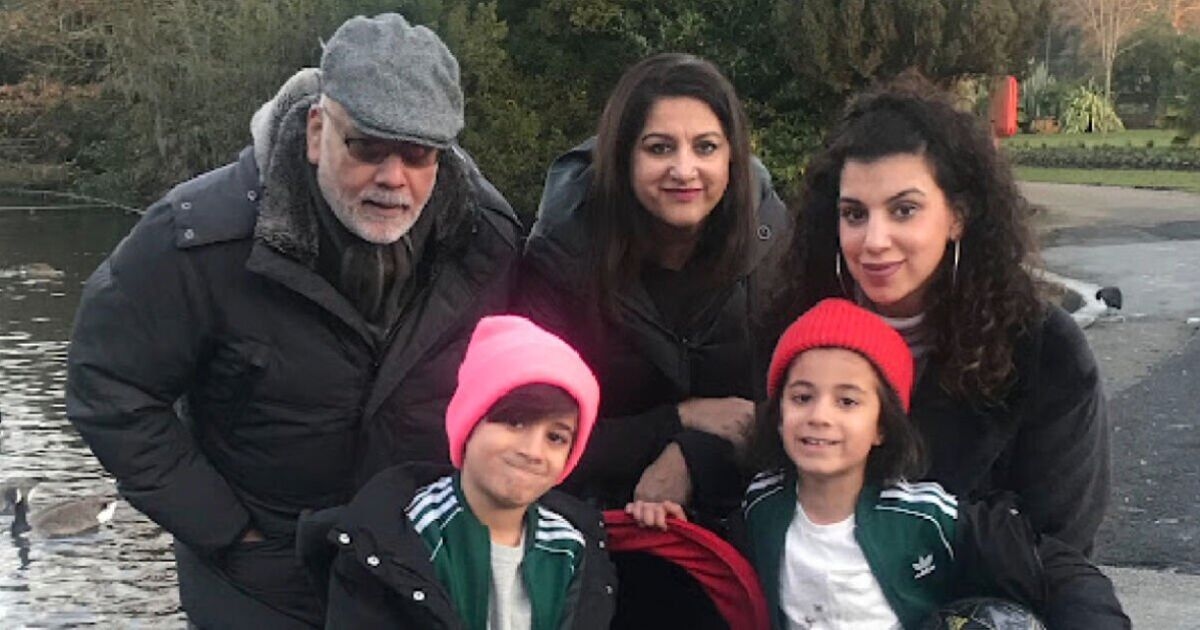 Mio marito è morto tra le mie braccia mentre aspettavo l'ambulanza per ore: il nuovo piano NHS di Starmer non funzionerà
