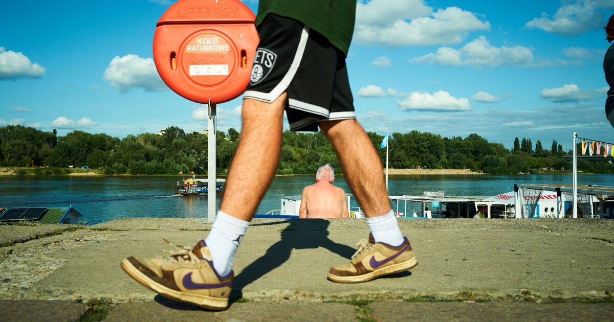 Walking just this many steps a day will slash risk of deadly diseases