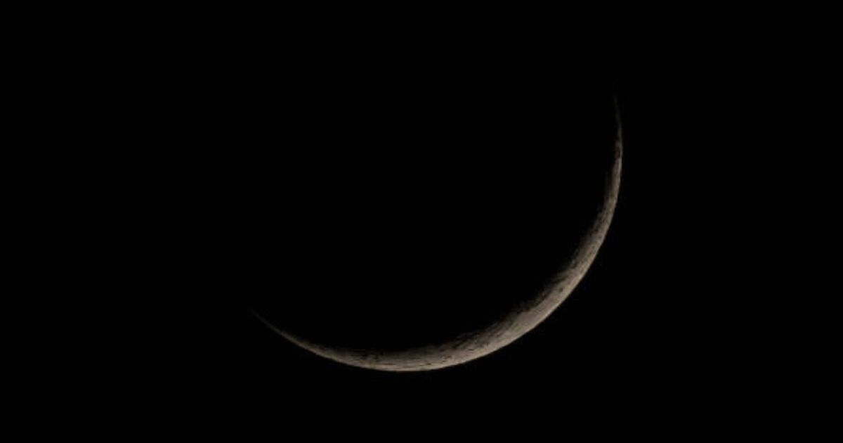 Rara luna nera che apparirà tra pochi giorni: quando sorgerà e cosa si vedrà realmente?