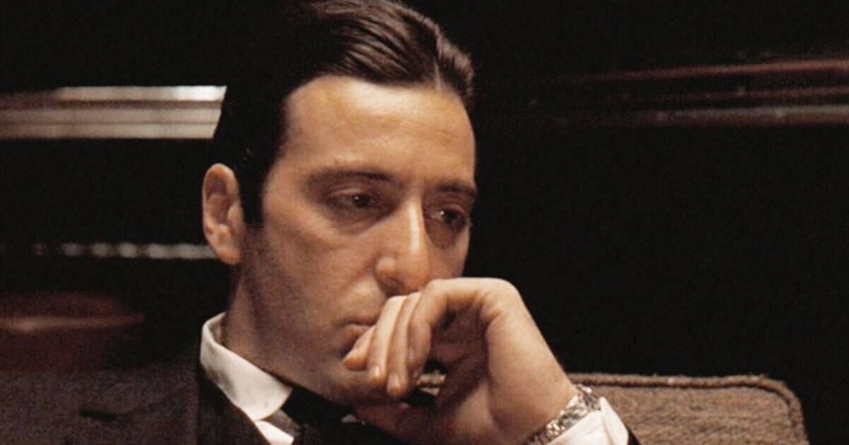 Netflix's mafia drama hailed as 'best ever' by fans mixes The Godfather and Goodfellas