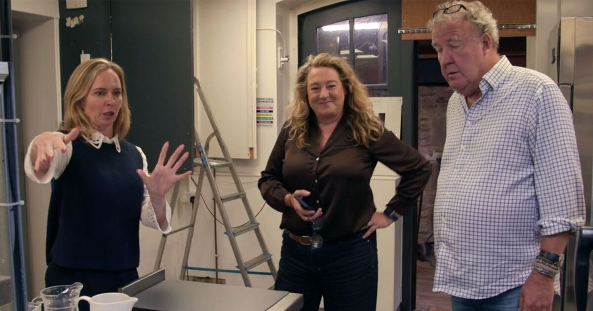 Jeremy Clarkson, hayranların tepkisine yol açan 'dayanılmaz' yardımcı oyuncularla yaşadığı çekişme hakkında sessizliğini bozdu