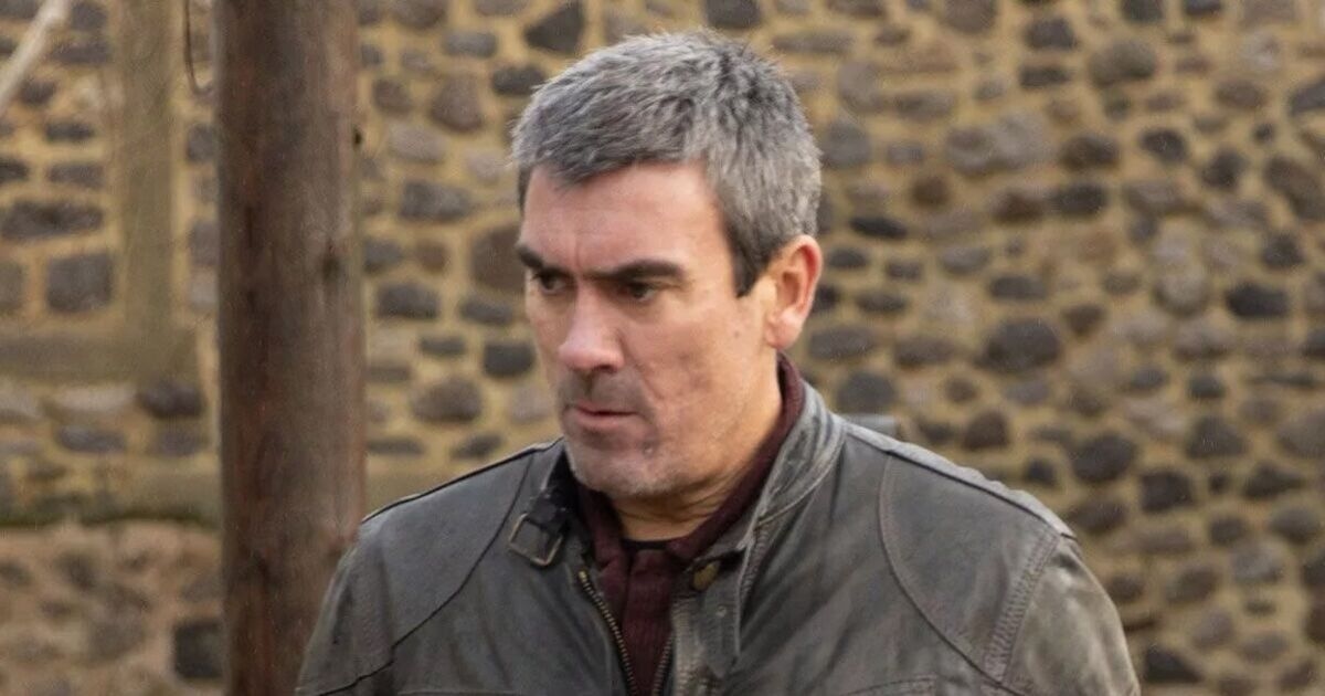 Cain Dingle'ın Sarah Sugden'a verdiği beklenmedik sözden sonra Emmerdale ailesi sarsıldı