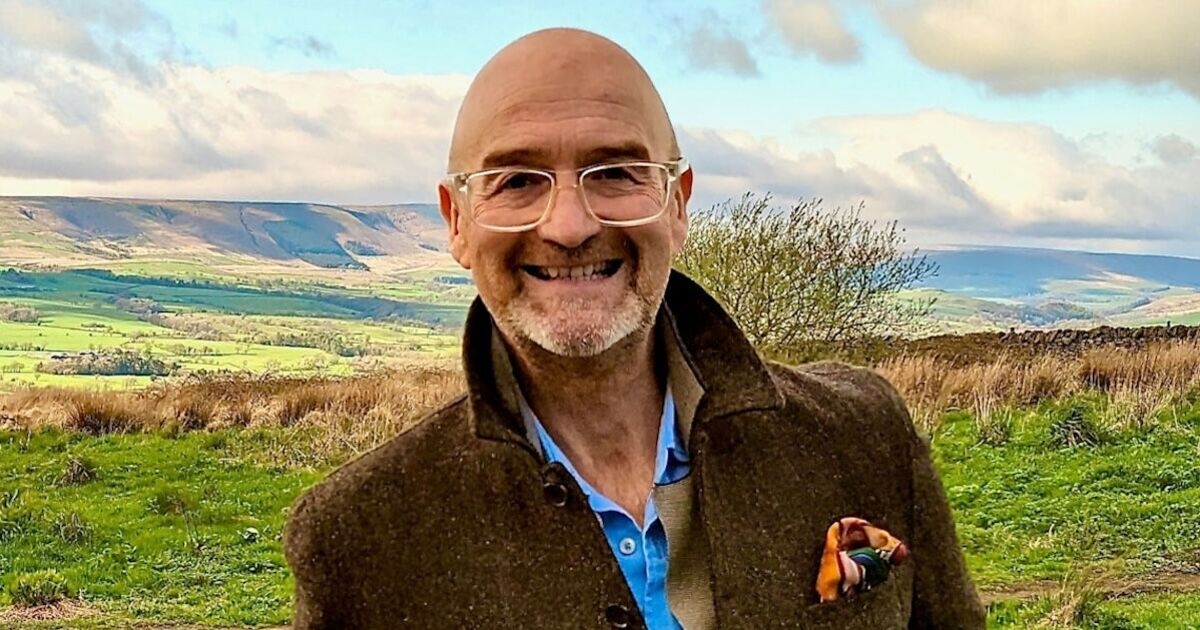 ‘I’m a BBC antiques expert and would never refuse to value controversial item’