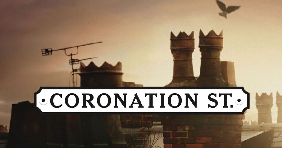 Coronation Street'in yıldızı Bethany Platt, büyük bir sırrın ortaya çıkmasıyla geri döndü
