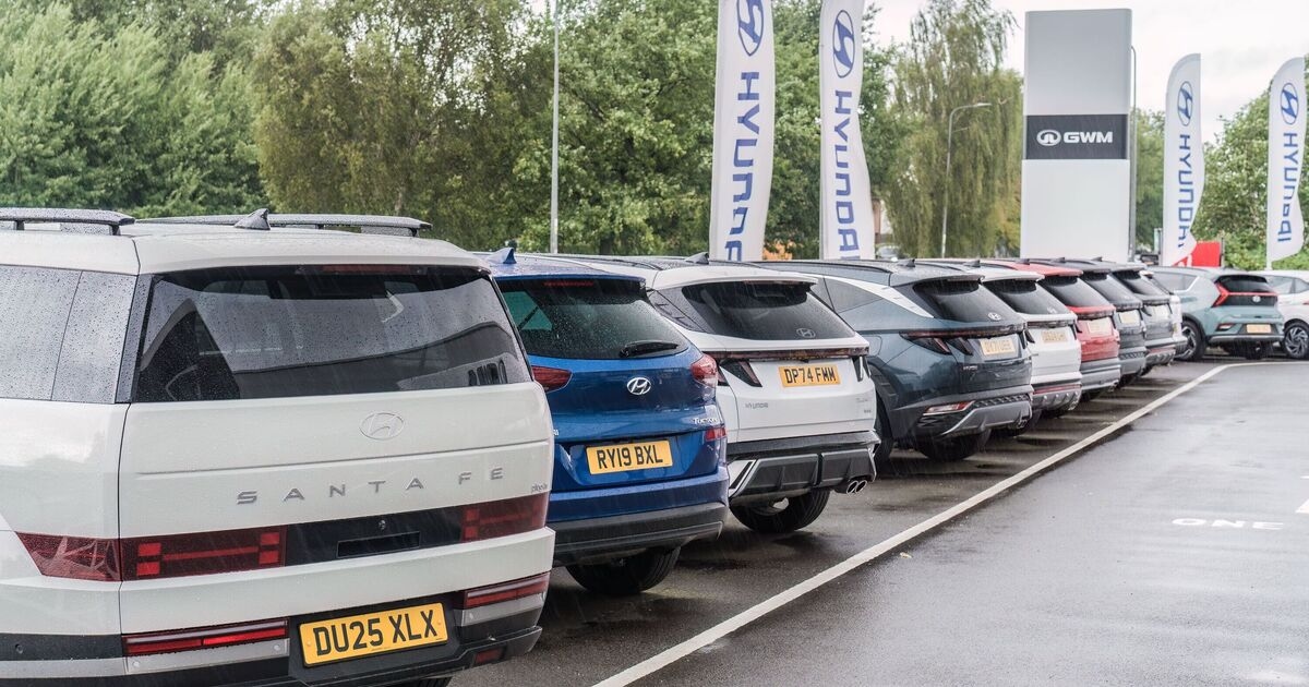 Grande concessionária de automóveis do Reino Unido anuncia fechamento repentino
