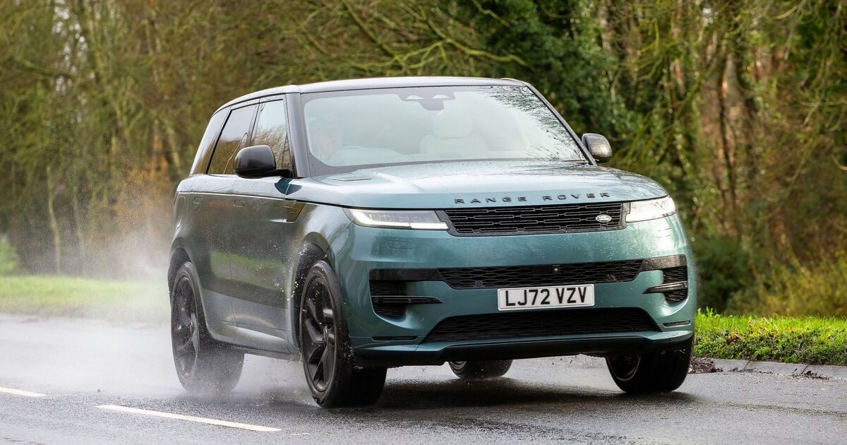 Drivers told about 'secret' button fitted inside Range Rover models