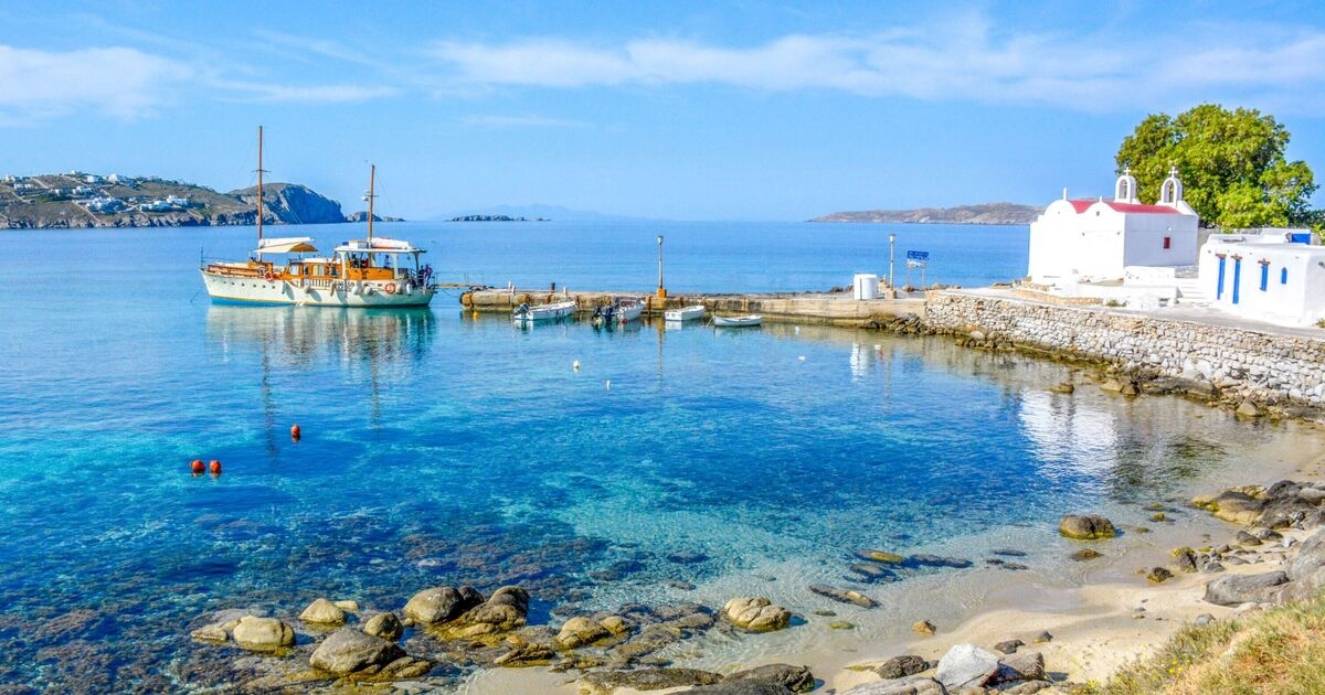 The gorgeous Greek island just 6 miles from Mykonos but without the crowds