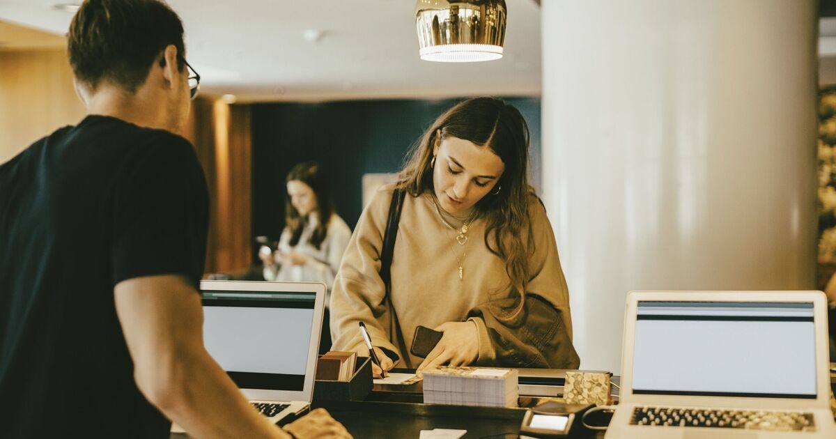 Se insta a los turistas a hacer esto tan pronto como se registren en el hotel