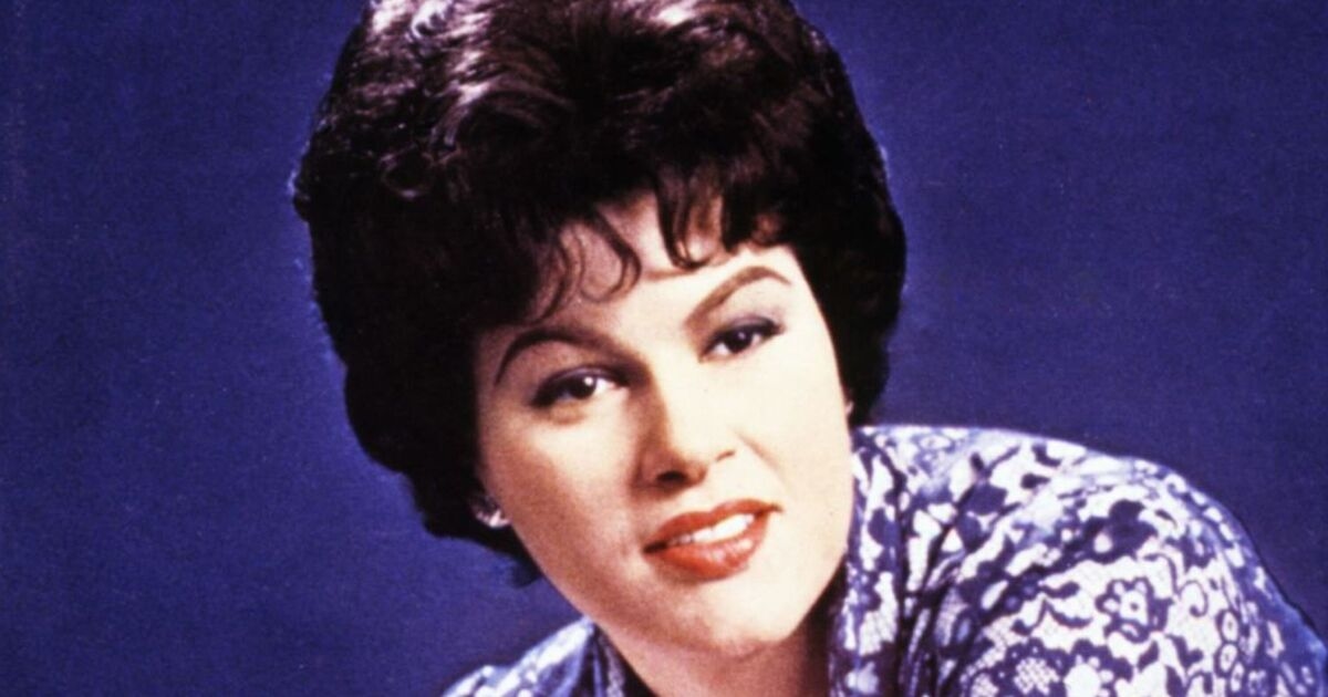 Ícone country Patsy Cline previu sua morte trágica aos 30 anos com apelo a um amigo