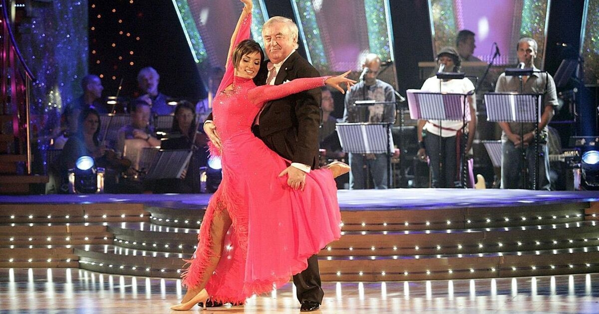 L'orrore per la salute di Jimmy Tarbuck che lo ha costretto a lasciare Strictly Come Dancing