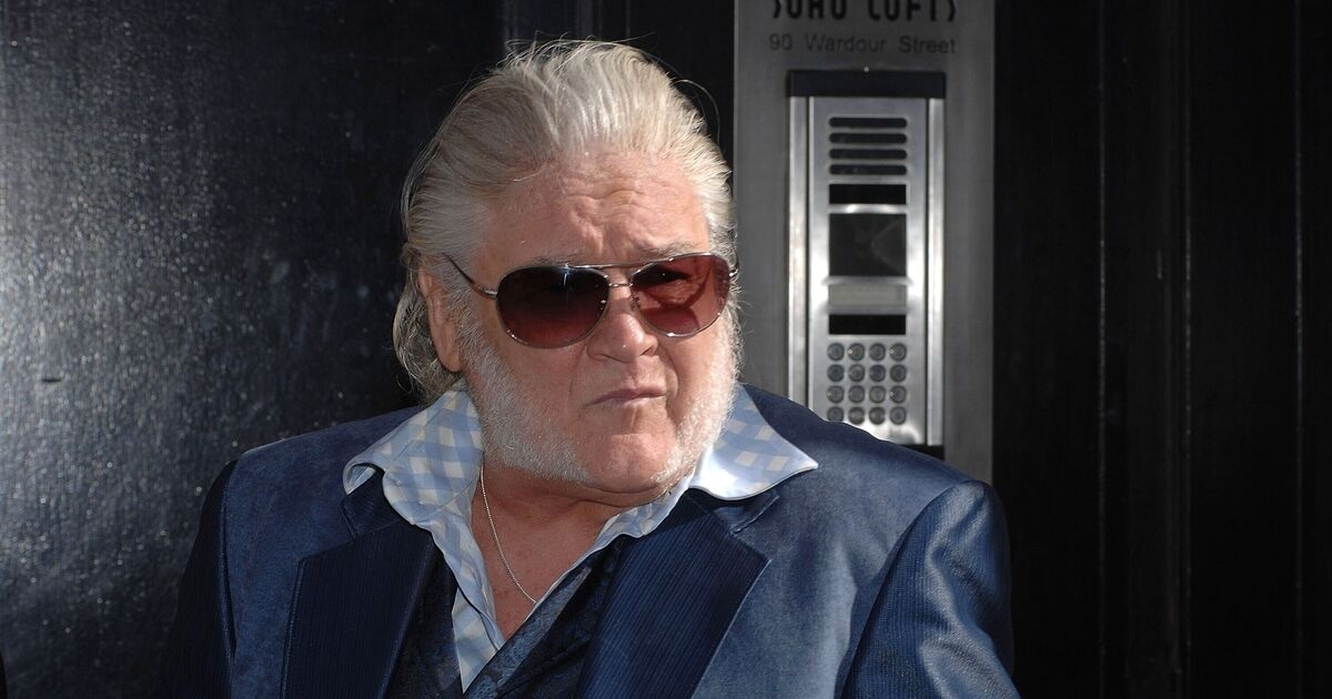 US singer who achieved top three hit left penniless on benefits after spate of wild crimes