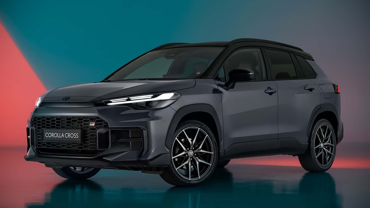 Toyota Corolla Cross (2025) получит небольшой фейслифтинг