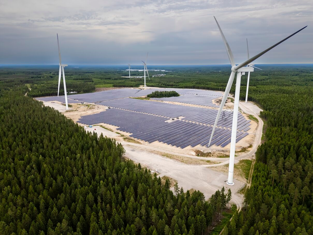 European Energy inaugura il suo primo parco ibrido con energia solare ed eolica