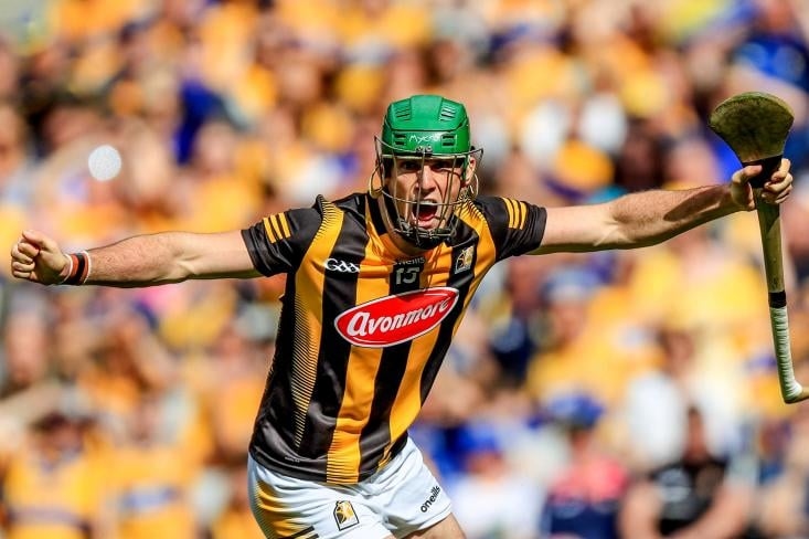 Cruciate woe for Shine as Cody returns for Cats