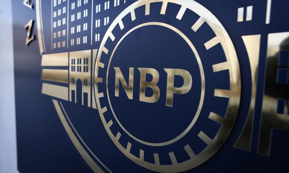 NBP pozostanie &quot;kantorem&quot; dla Ministerstwa Finansów. Wszystko by hamować złotówkę