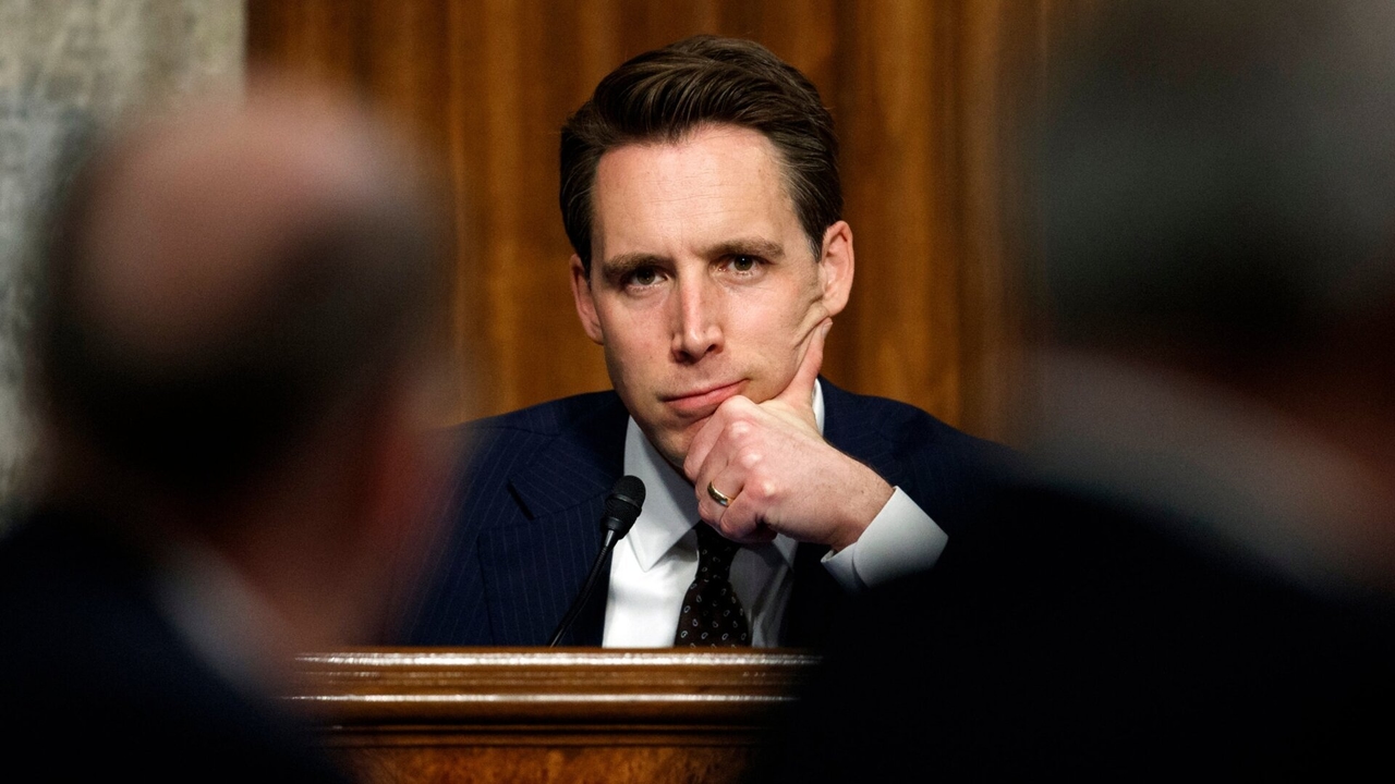 Josh Hawley afirma que los cheques de reembolso arancelario de Trump no llegarán a los votantes de Biden.