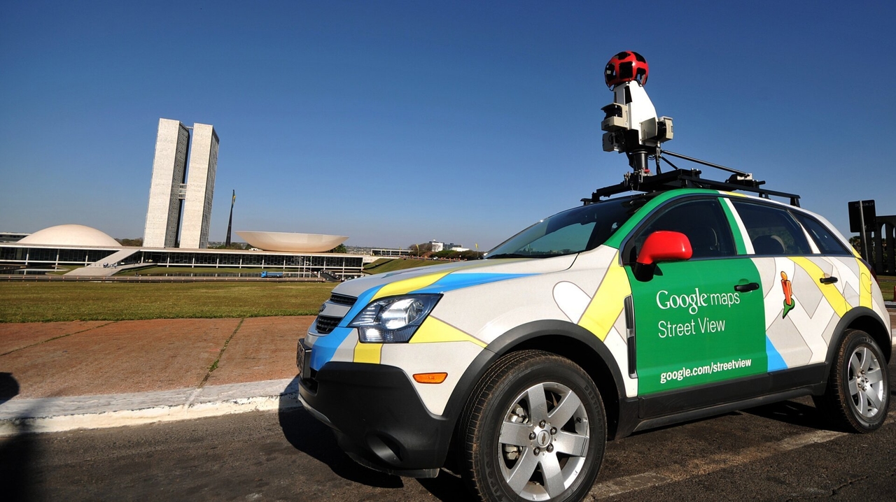 Mężczyzna otrzymał 12 500 dolarów po tym, jak Google Street View sfotografowało jego tyłek
