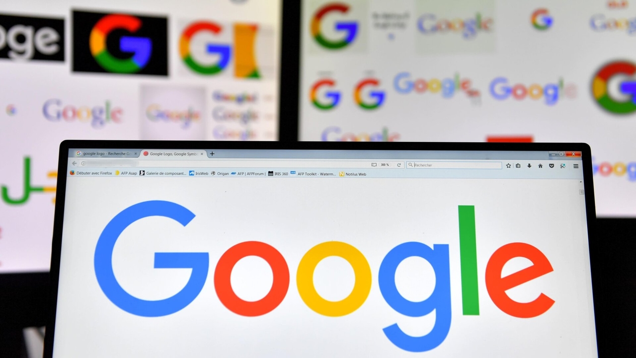 Now That Google Is Trash, It Will Let You Pick Your Own News Sources