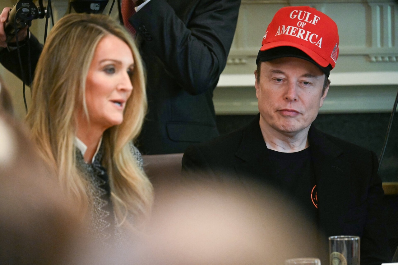 La inteligencia artificial Grok de Elon Musk tiene un problema: es demasiado precisa para los conservadores.