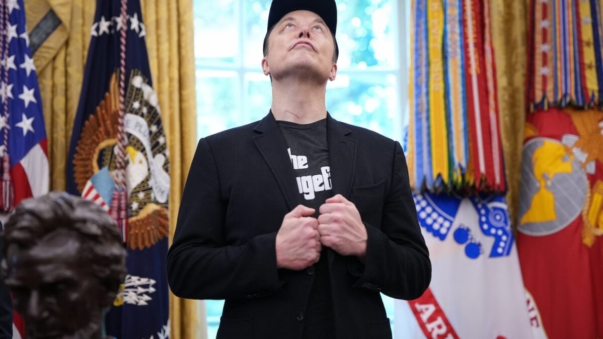 Elon Musk tem um novo plano para reconquistar o MAGA