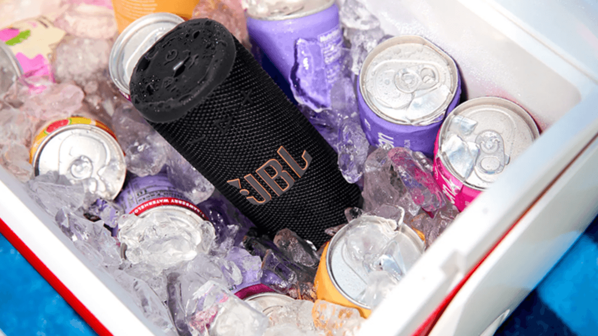 JBL’s Grip Is the Tallboy of Portable Bluetooth Speakers