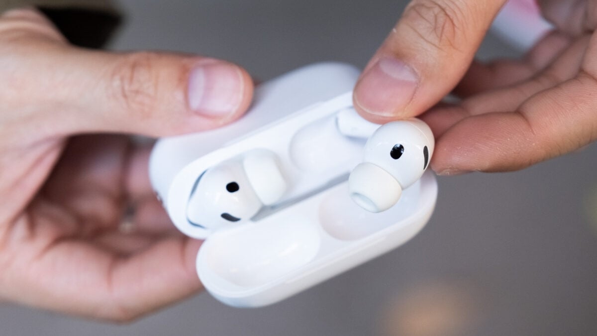 AirPods Pro 3 Review: Skating to Where the Puck Is Going, Not Where It Has Been