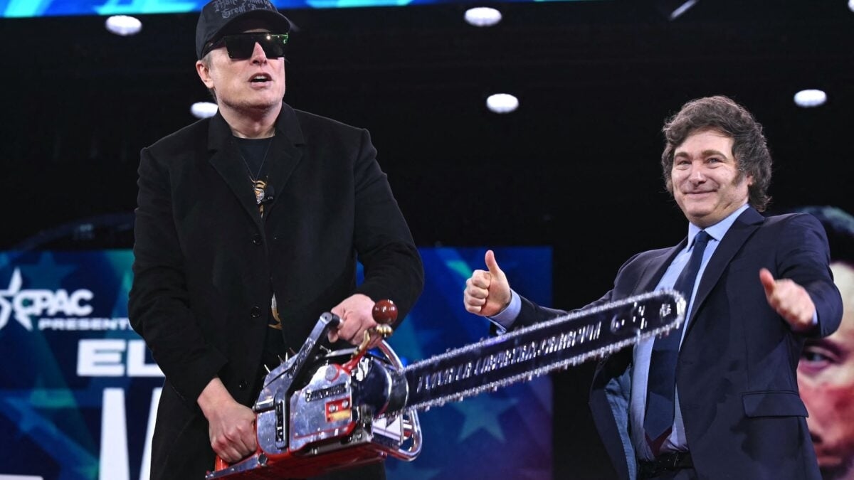 L'amministrazione Trump "è pronta" a salvare l'uomo che ha dato una motosega a Elon Musk