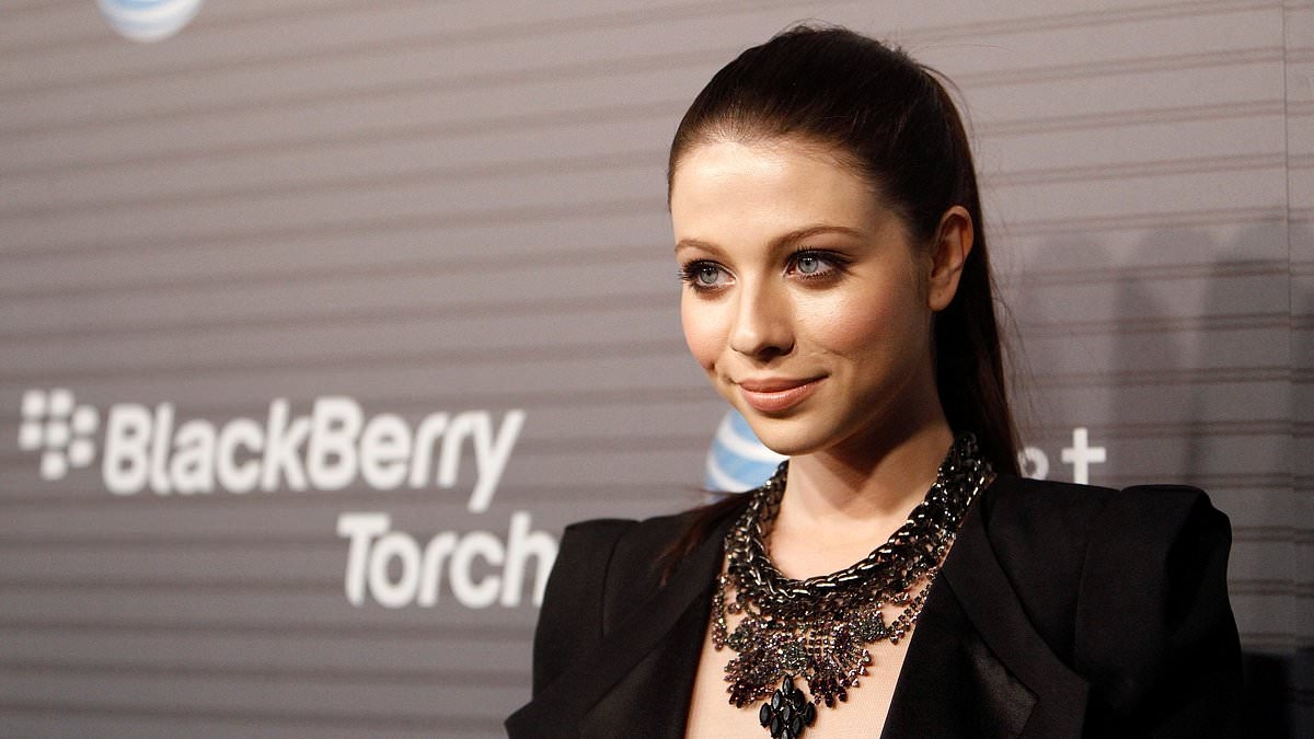 Señales sutiles de que su hígado no está funcionando correctamente después de la trágica muerte de Michelle Trachtenberg a los 39 años