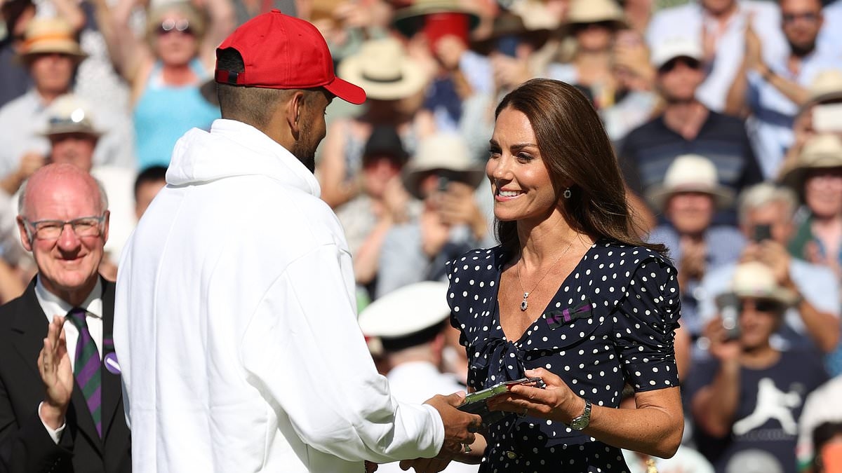 Nick Kyrgios, Wimbledon'da Kate Middleton tarafından tebrik edilmesine verdiği kibirli dört kelimelik tepkiyi açıkladı - ve kraliyet hayranları ETKİLENMEYECEK
