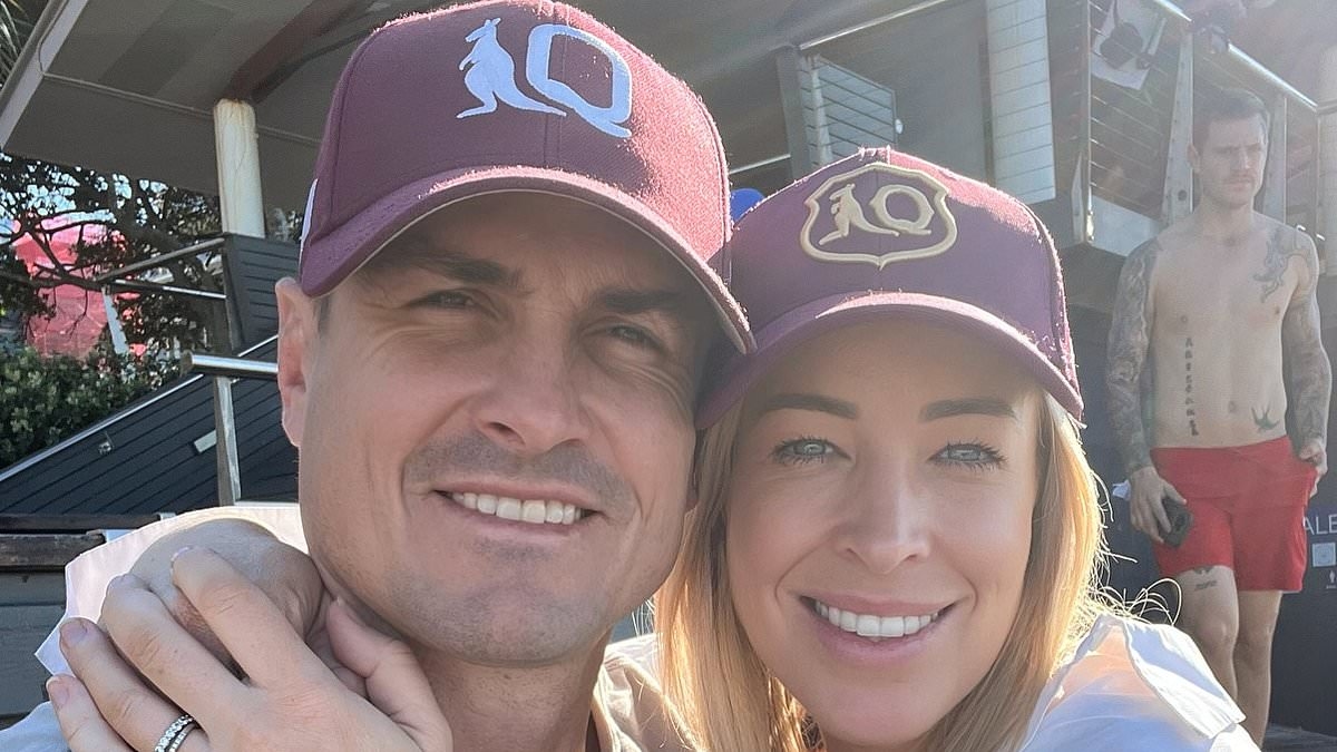 Manly Sea Eagles legend drops bombshell as he responds to claims he's trying to knife embattled NRL coach in the back and take his job