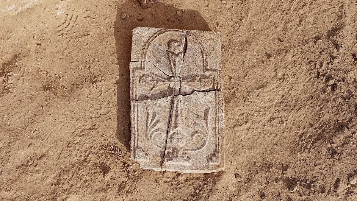 İsa'nın çarmıha gerildiği yeri tasvir eden gizemli antik haç, Hristiyanlık tarihini yeniden yazıyor