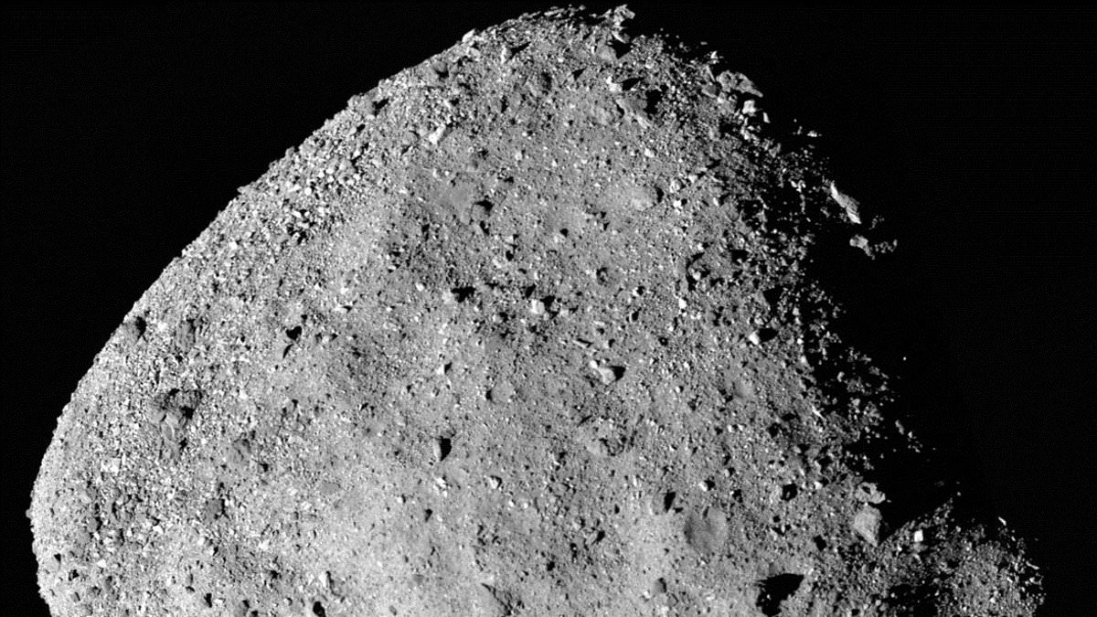NASA-Raumsonde sammelt Staub von einem über 320 Millionen Kilometer entfernten Asteroiden, der älter ist als die Sonne