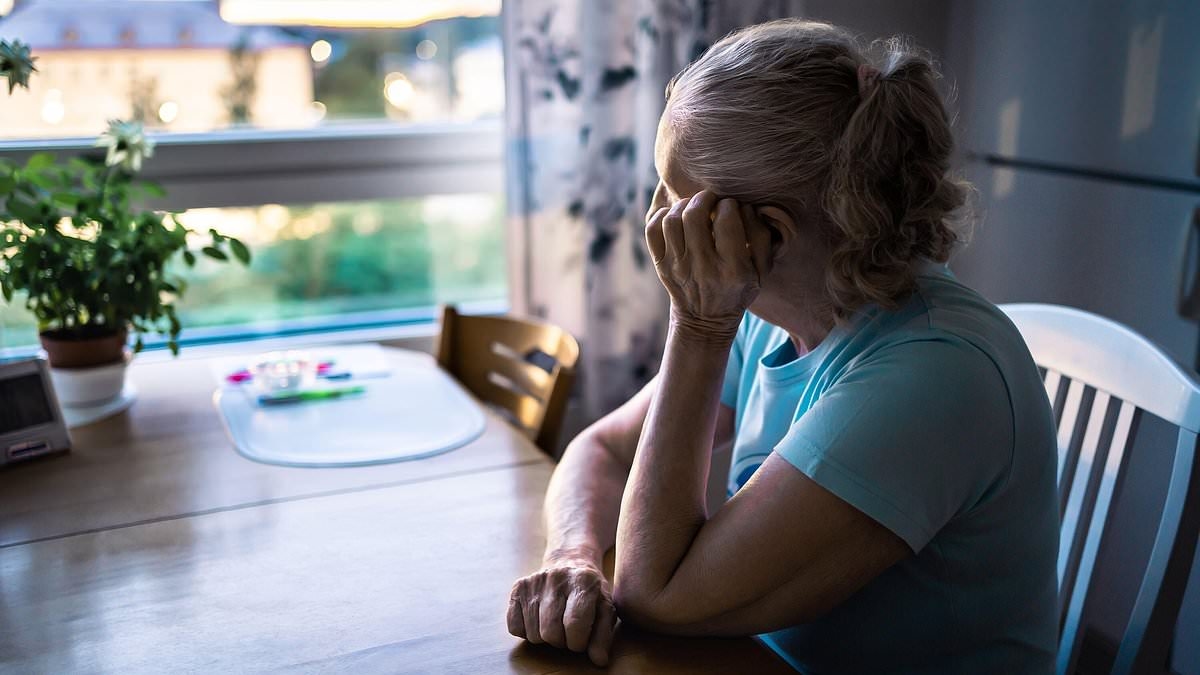 Deskundigen delen ongebruikelijke vroege waarschuwingssignalen van de ziekte: 'Er is meer om op te letten dan alleen een slecht geheugen'