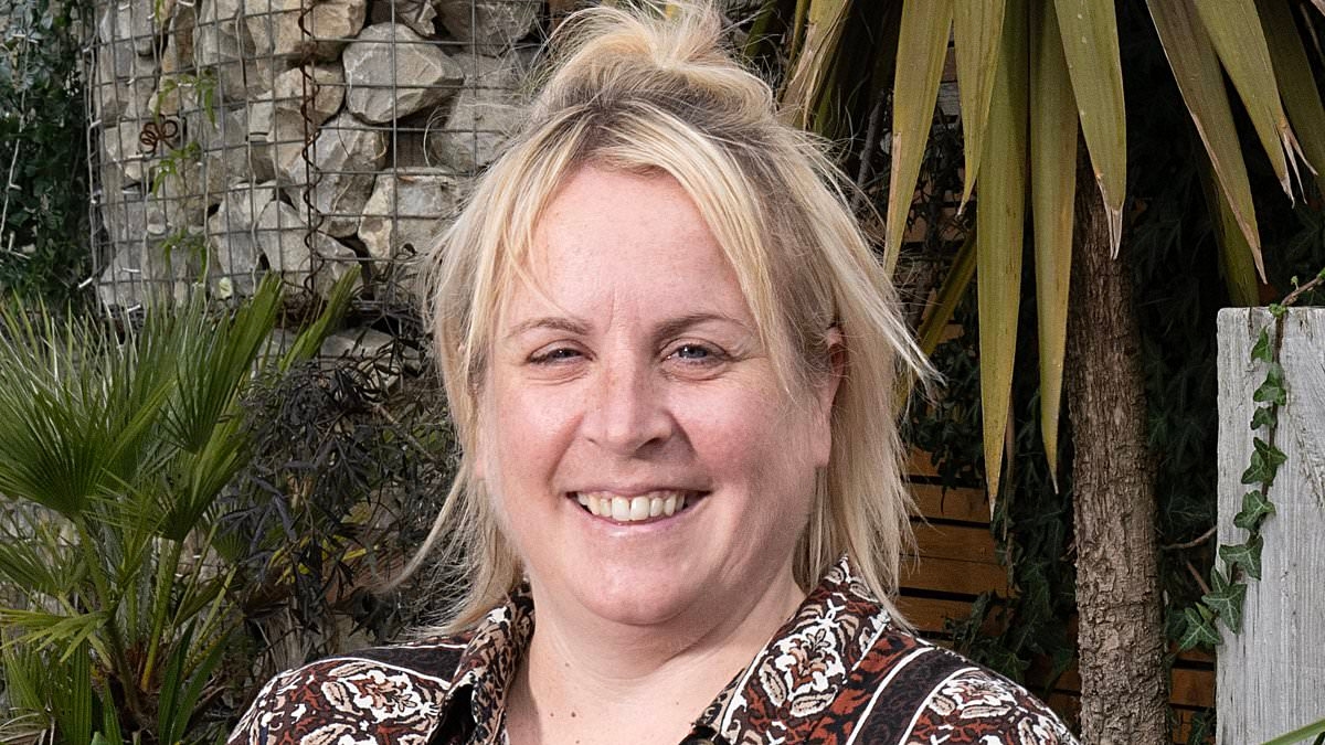 Een opgeblazen gevoel was een teken dat Sally-Anne een tumor had, maar dat werd pas opgemerkt toen de tumor in bad barstte