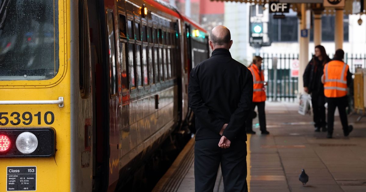 Huge £1 billion train upgrade in chaos as locals fume over 'missing' feature