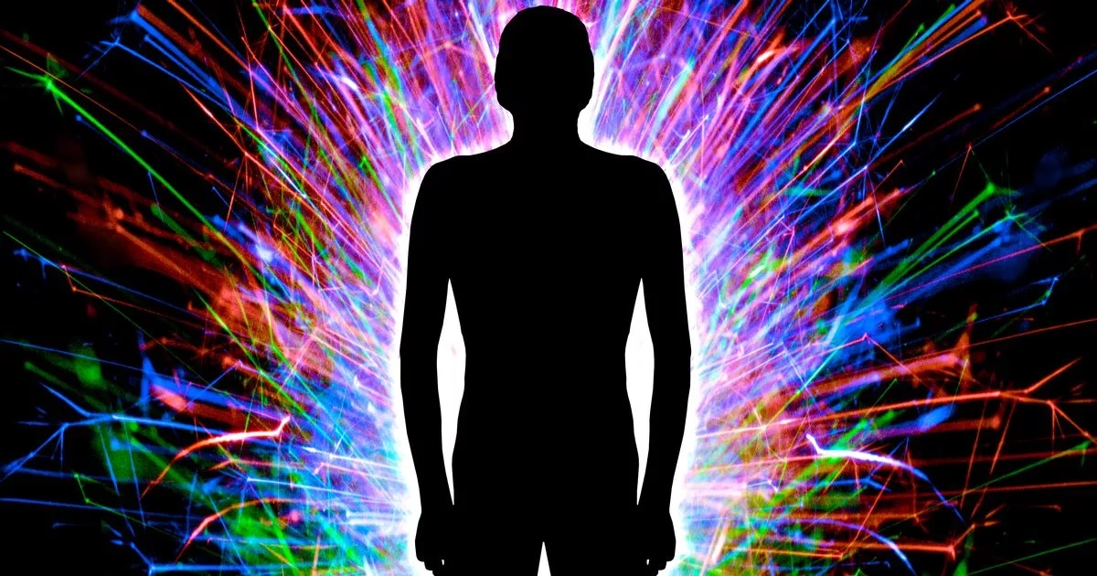 Scientists capture 'aura' as they find humans give off a faint light until we die