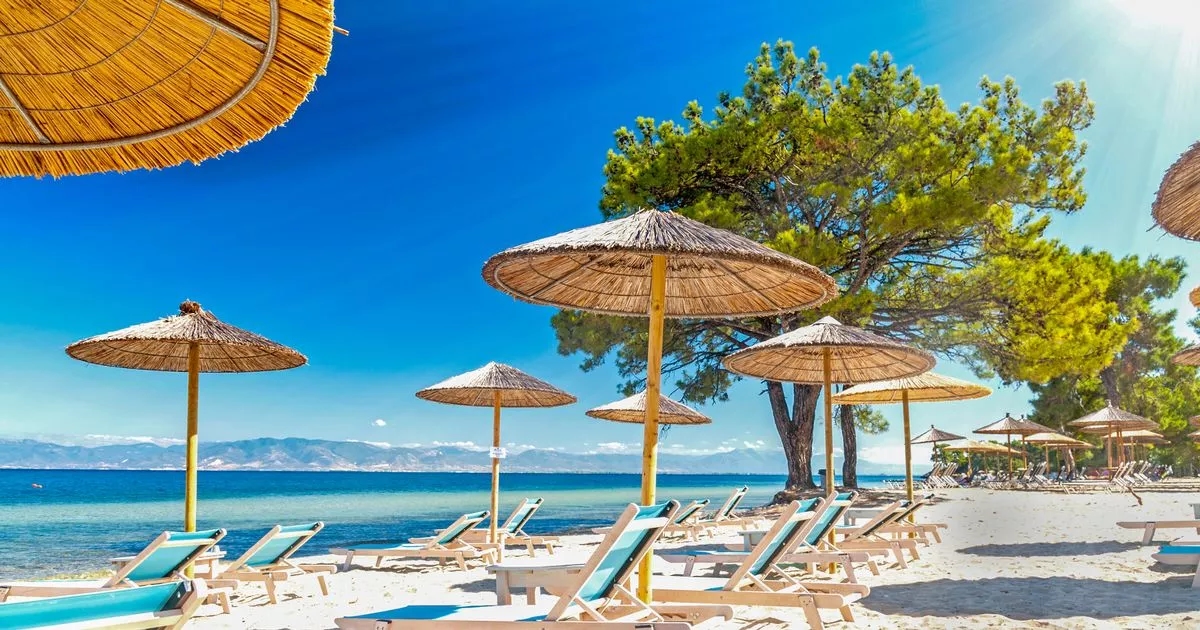 Turistas britânicos ignoram um fator crucial e isso pode 'arruinar' suas férias na Grécia