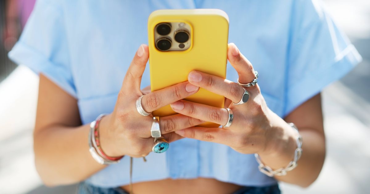 Przerażające zhakowanie iPhone'a „ujawnia Twoje tajne wiadomości i pozwala je zobaczyć wszystkim”