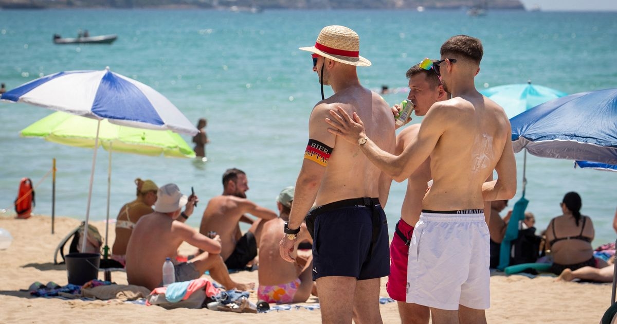 Los británicos advierten que hacer una sola cosa en las playas españolas podría acarrear una multa de 2.000 euros