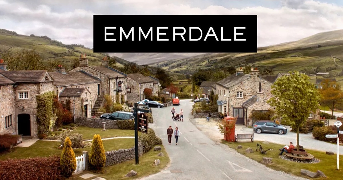 Emmerdale star's devastating injury written into script as truth revealed