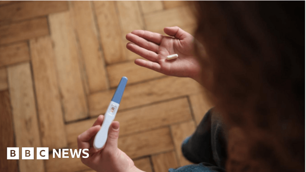 I parlamentari votano per depenalizzare l'aborto per le donne in Inghilterra e Galles