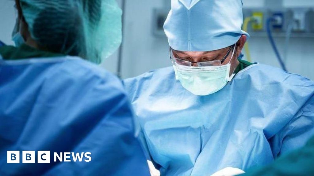 Zaległości w szpitalach spadły do ​​najniższego poziomu od dwóch lat