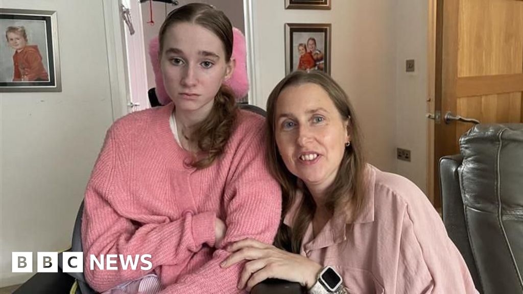 'Mijn meisje kan niet lopen of praten': op zoek naar antwoorden in het cluster zeldzame ziekten in Wales